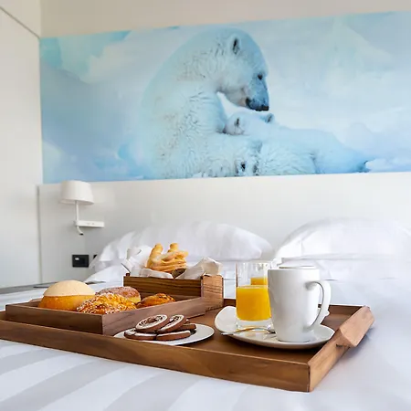 Hotell Life